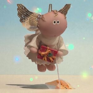 Russ Angel Cheeks Ornament with Present